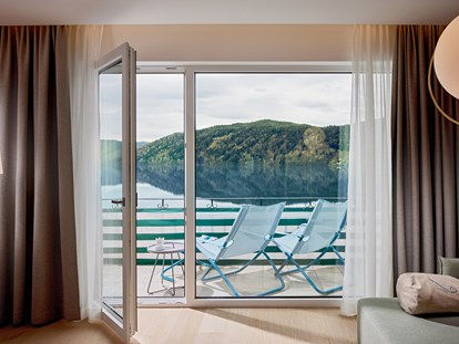 Hotels am See - Art des Seezugangs: hoteleigener Steg - Blick auf den Millstätter See - Seeglück Hotel Forelle**** S Millstatt