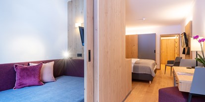 Hotels am See - Bettgrößen: Queen Size Bett - Zimmer Seerose mit Koje - Familien - Sportresort BRENNSEEHOF 