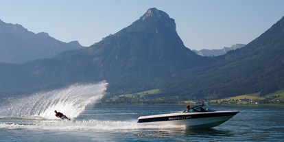 Hotels am See - Umgebungsschwerpunkt: Berg - Wolfgangsee - Wasserskifahrt oder Wakeboardfahrt mit Coaching. - Hotel Furian
