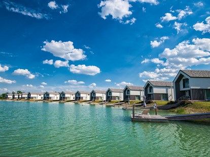 Hotels am See - Liegewiese direkt am See - Österreich - Residenzen am See - lakeside - VILA VITA Pannonia