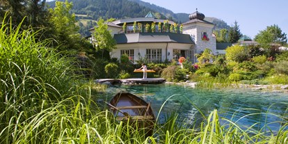 Hotels am See - Bettgrößen: Queen Size Bett - Schwimmteich - Hotel Salzburgerhof