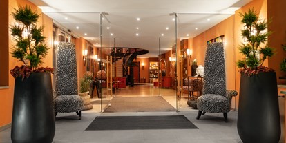 Hotels am See - Bettgrößen: Queen Size Bett - Lobby - Romantik Hotel RESIDENZ AM SEE