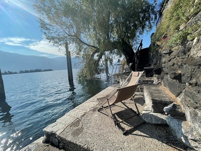 Hotels am See - Garten mit Seezugang - Schweiz - Dolce far niente am SEE - Art Hotel Posta al lago