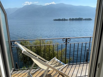 Hotels am See - Garten mit Seezugang - Schweiz - Ausruhen auf Ihrem Balkon - Art Hotel Posta al lago