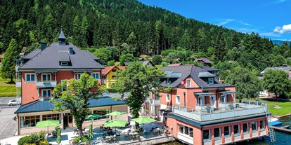 Hotels am See - Liegewiese direkt am See - Österreich - Strandhotel Burgstaller