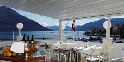 Hotels am See - Pools: Außenpool beheizt - Region Lago Maggiore - YACHTSPORT RESORT