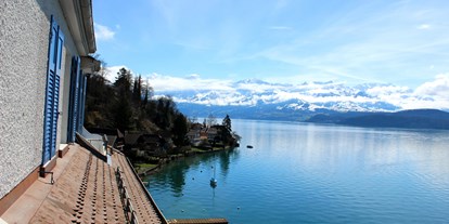 Hotels am See - Garten mit Seezugang - Schweiz - Zimmeraussicht - Hotel Restaurant Bellevue au Lac