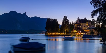 Hotels am See - Klassifizierung: 3 Sterne S - Schweiz - Traumhafte Abendstimmung - Parkhotel Gunten