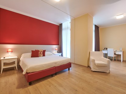 Hotels am See - Bettgrößen: Twin Bett - Lombardei - Hotel Tullio