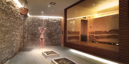 Hotels am See - Gardasee - Bio-Sauna (trockenes Oliven Bad)
Salz-Wasser-Bad als osmotische Wirkung
Warmer Wasserfall
Kneipp zur Quelle
Tropische Dusche
Eimer mit Kaltwasser
Ayurvedische Kräutertee - Belfiore Park Hotel