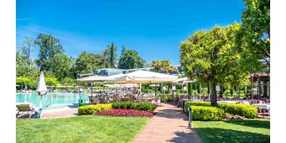 Hotels am See - Umgebungsschwerpunkt: Stadt - Italien - Mittagessen mit Blick - Hotel Corte Valier