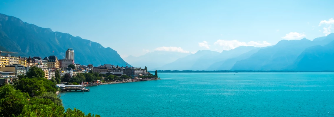 Genfersee mit Blick auf Stadt