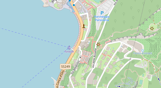 Seehotel auf Satellitenbild