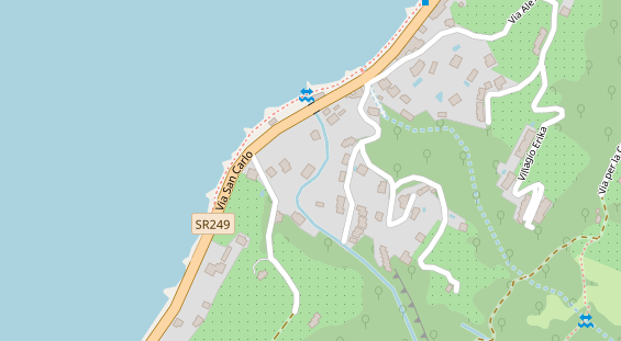 Seehotel auf Satellitenbild