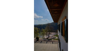 Hotels am See - Art des Seezugangs: öffentlicher Seezugang - Italien - Stella alpina Balkon - Hotel Du Lac Parc & Residence