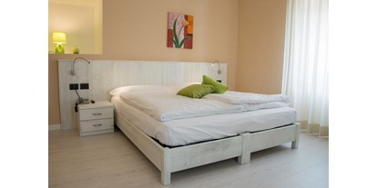 Hotels am See - Bettgrößen: Doppelbett - Trentino - Junior suite Zimmer - Hotel Du Lac Parc & Residence