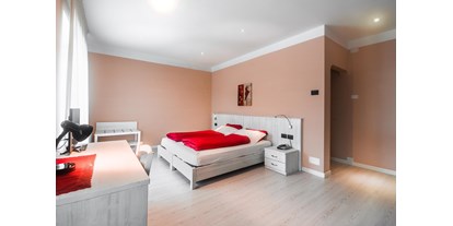 Hotels am See - Bettgrößen: Doppelbett - Calceranica al Lago - Junior Suite Zimmer - Hotel Du Lac Parc & Residence