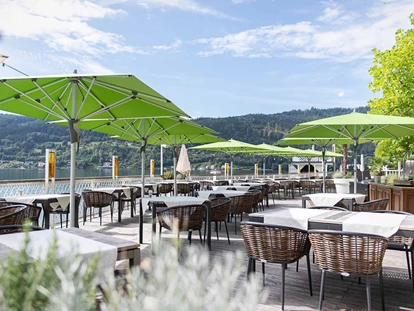 Hotels am See - Pools: Innenpool - Österreich - Unsere gemütliche Terrasse - Seeglück Hotel Forelle**** S Millstatt