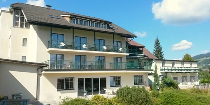 Hotels am See - Bettgrößen: Doppelbett - Kühschinken - Seegasthof Weisse Taube Mondsee - Seegasthof & Segelschule Weisse Taube
