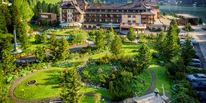 Hotels am See - Sonnenterrasse - Obertschern - Hotelansicht - Hotel Hochschober