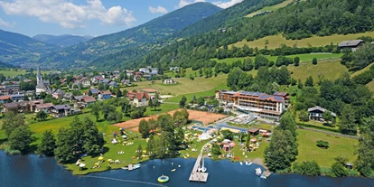 Hotels am See - Art des Seezugangs: hoteleigener Steg - Oberwöllan - Übersicht Brennseehof  - Familien - Sportresort BRENNSEEHOF 