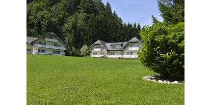 Hotels am See - Garten mit Seezugang - Lohen - 5-Sterne Hotel Seehof Mondsee - Hotel Seehof Mondsee