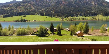 Hotels am See - Liegewiese direkt am See - Kärnten - Ihre Aussicht Südseite - Wiesenhof****