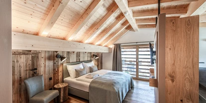 Hotels am See - Bettgrößen: Twin Bett - Mitschig - Masterbedroom im Dachgeschoss mit Seeblick - Im Franzerl am Weissensee
