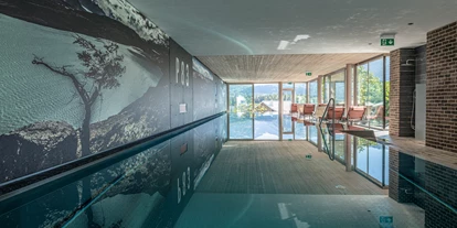 Hotels am See - Pools: Innenpool - Österreich - P83.. The Pool - Cortisen am See****s