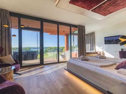 Hotels am See - Bettgrößen: King Size Bett - Seenplatte - Suite Nature Dream - Bornmühle