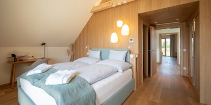 Hotels am See - Fahrstuhl - Österreich - Residenzen am See - parkside - Schlafzimmer 1 - VILA VITA Pannonia