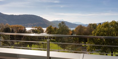 Hotels am See - Umgebungsschwerpunkt: See - Augsdorf (Velden am Wörther See) - Aussicht - Hotel Plattenwirt