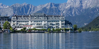 Hotels am See - Pools: Innenpool - Thor - Außenansicht GRAND HOTEL ZELL AM SEE - GRAND HOTEL ZELL AM SEE