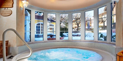 Hotels am See - Sauna - Sonnrain (Leogang) - Wellnessbereich / Whirlpool - RomantikHotel Zell Am See