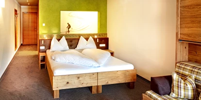 Hotels am See - Art des Seezugangs: Strandbad - Salzburg - Romantikzimmer mit Balkon - RomantikHotel Zell Am See