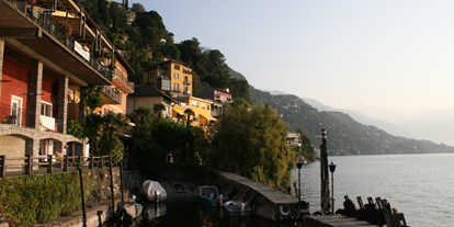 Hotels am See - Garten - Cannero Riviera - Früh Morgens von der Sonne geküsst! - Art Hotel Posta al lago