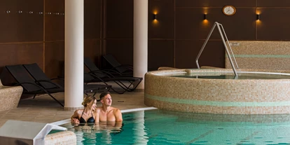 Hotels am See - Pools: Außenpool nicht beheizt - Hotel Golden Lake Resort