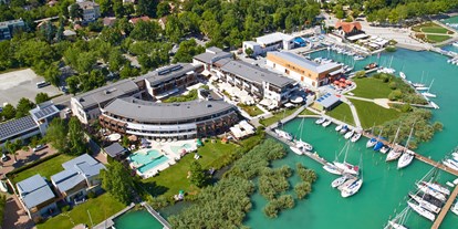 Hotels am See - Terrasse - Balatonfüred - Hotel Golden Lake Resort