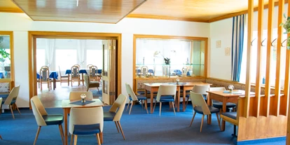 Hotels am See - Abendmenü: Buffet - Sauerwald - Strandhotel Burgstaller