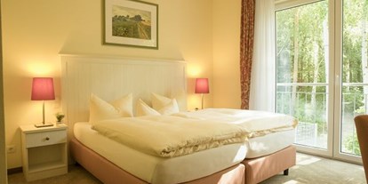 Hotels am See - Hotel unmittelbar am See - Glasewitz - Zimmer Waldseite - Strandhaus am Inselsee