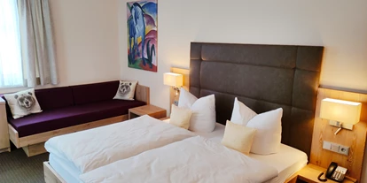 Hotels am See - Umgebungsschwerpunkt: See - Bad Heilbrunn - Komfort-Doppelzimmer - Seehotel Grauer Bär