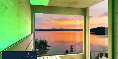 Hotels am See - Blick von der eigenen privaten Aussen-Sauna auf den Kochelsee. - Seehaus Apartments am Kochelsee
