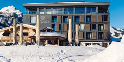 Hotels am See - Badewanne - Tirol - Seehotel Einwaller