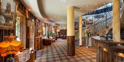 Hotels am See - Abendmenü: 3 bis 5 Gänge - Brandenburg - Lobby & Empfang im Haupthaus - Wellnesshotel Seeschlößchen - Privat-SPA & Naturresort