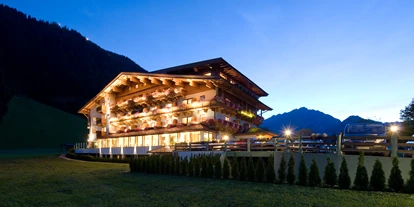 Hotels am See - Garten - Tirol - Hotel Bergland am Achensee