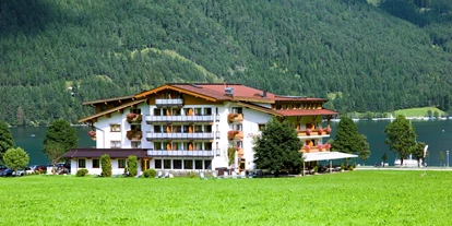 Hotels am See - WC am See - Holdernach - "Urlaub am See und in den Bergen" - Hotel Bergland am Achensee