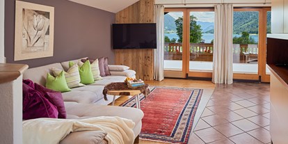Hotels am See - Liegewiese direkt am See - Fischl - Appartement AchenSeeLoft mit einmaligem Seeblick - Hotel Christina