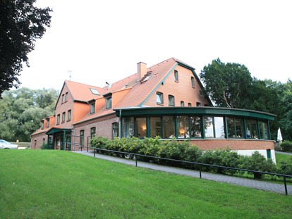 Hotels am See - Wäschetrockner - Mecklenburg-Vorpommern - Außenansicht  - Seehotel Heidehof