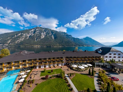 Hotels am See - Doppelwaschbecken - Tirol - Travel Charme Fürstenhaus Am Achensee