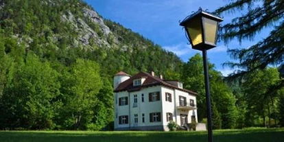 Hotels am See - Fahrstuhl - Königswiesen (Sankt Georgen im Attergau) - Unser Parkvilla - Hotel Post